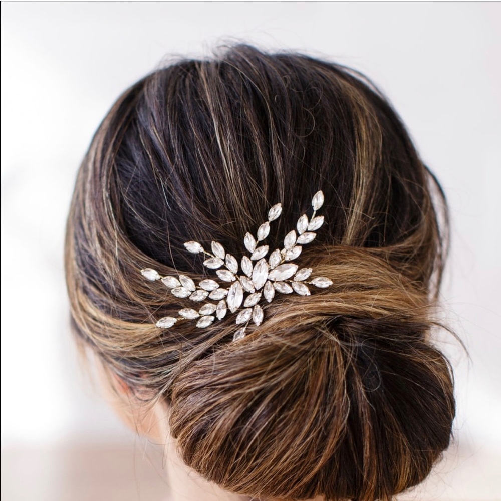 Isadora Crystal Hair Clip Brides & Hairpins